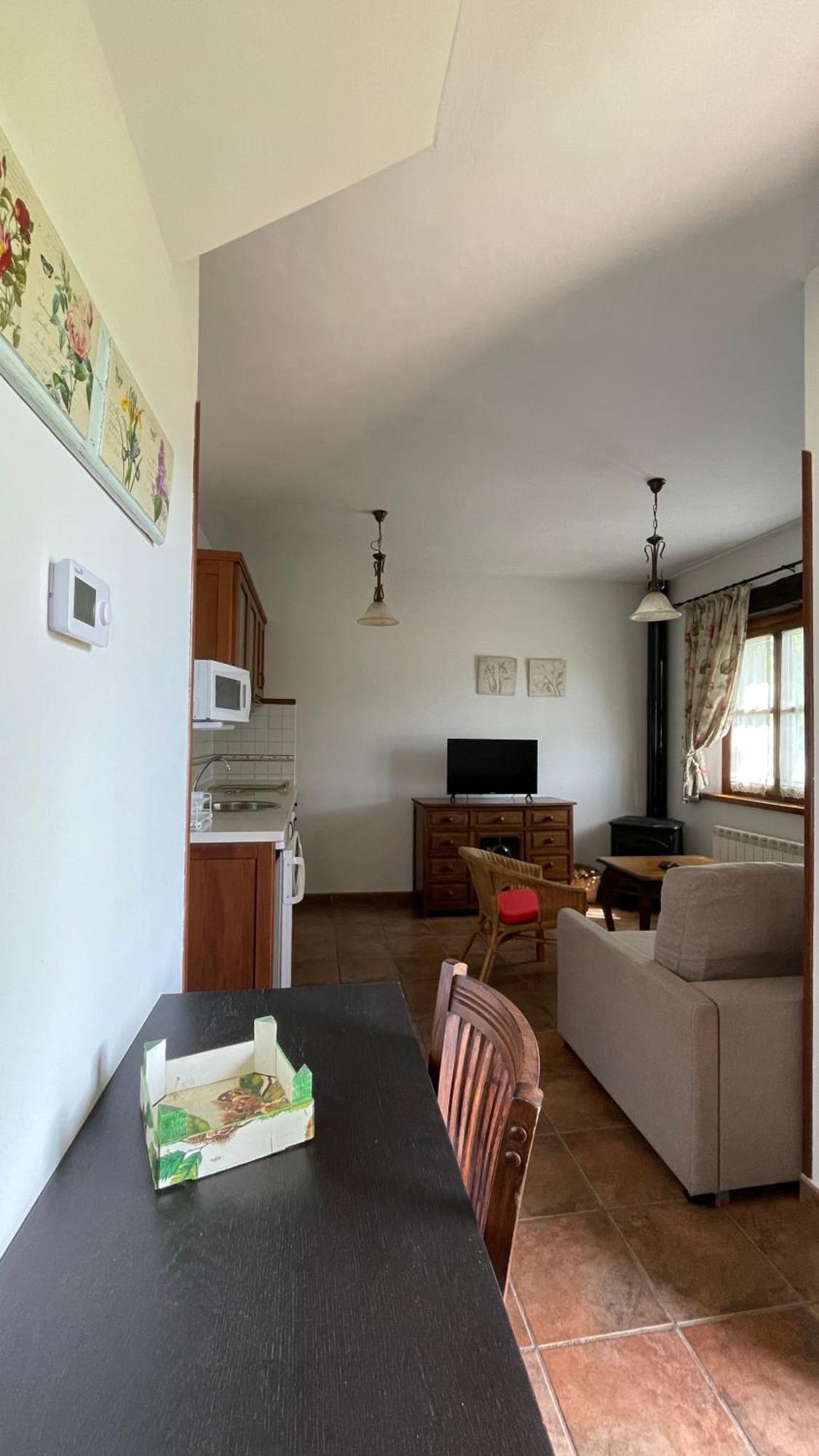 Apartamentos El Picoretu Mestas De Con Esterno foto