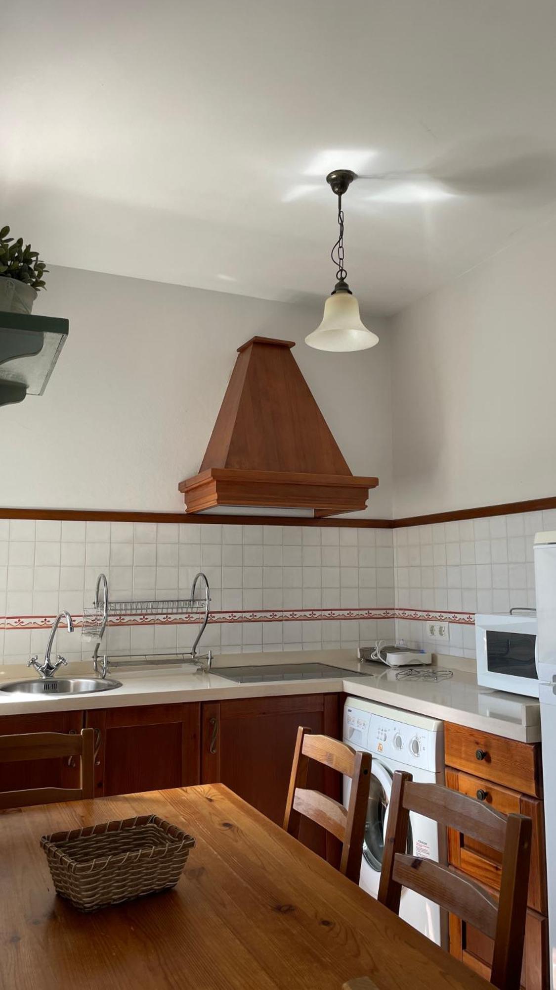 Apartamentos El Picoretu Mestas De Con Esterno foto